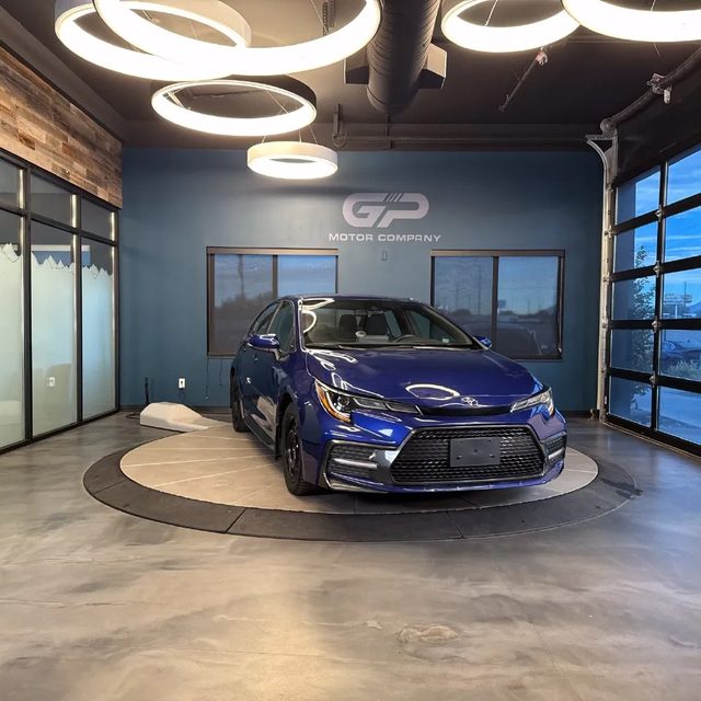 2020 Toyota Corolla SE FWD photo
