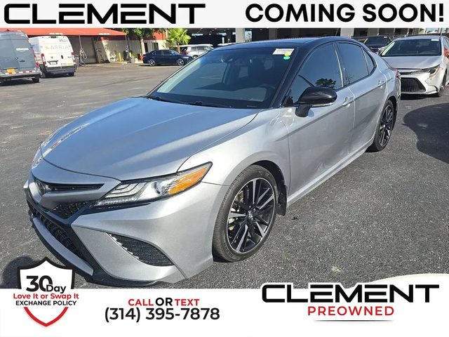2019 Toyota Camry XSE FWD photo