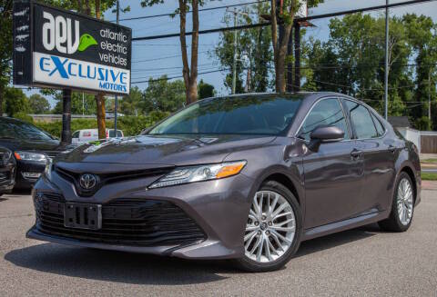 2019 Toyota Camry XLE FWD photo