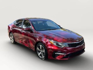 2019 Kia Optima S FWD photo