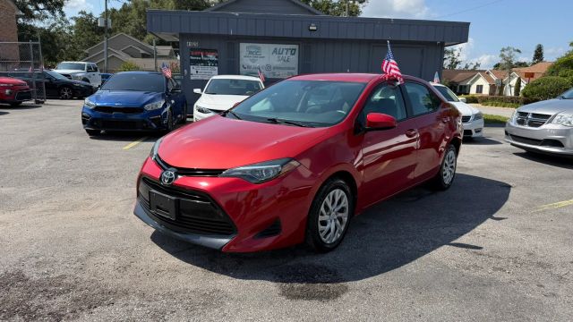 2019 Toyota Corolla LE FWD photo