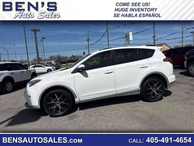 2016 Toyota RAV4 SE FWD photo