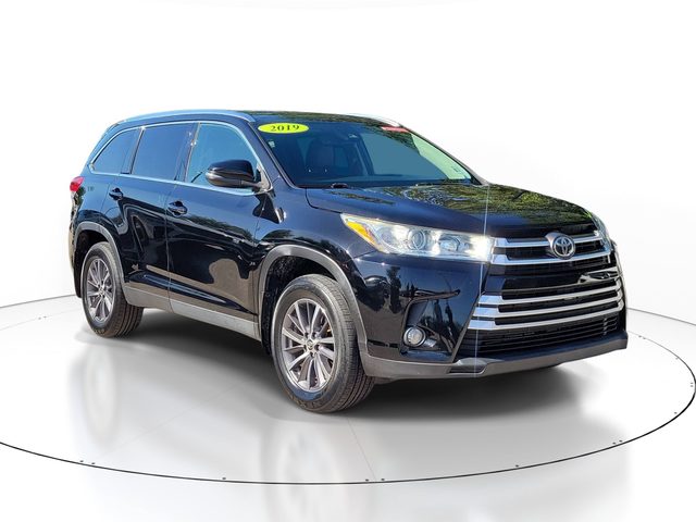 2019 Toyota Highlander XLE AWD photo
