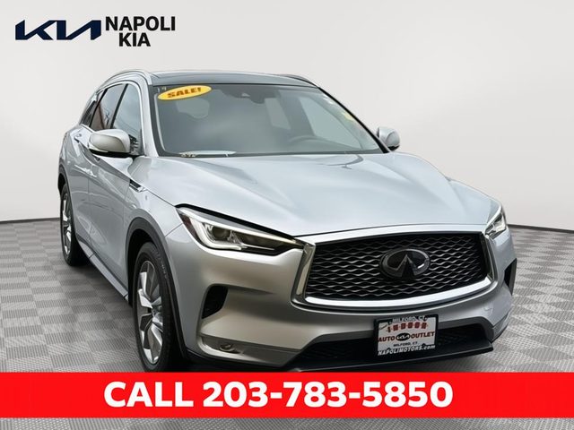 2019 Infiniti QX50 LUXE AWD photo