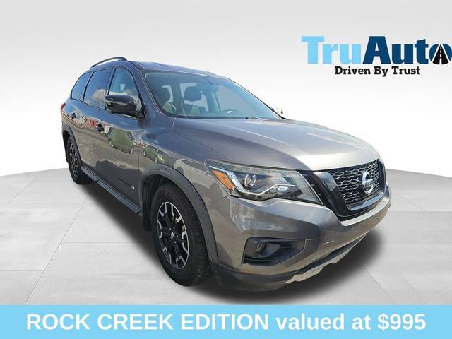 2019 Nissan Pathfinder SL FWD photo