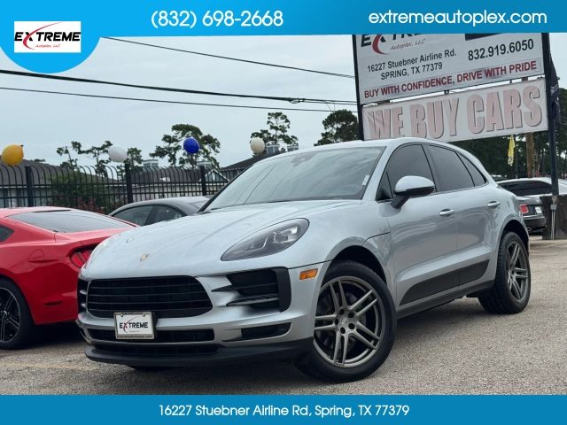 2019 Porsche Macan AWD photo