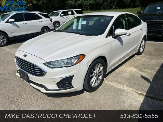 2019 Ford Fusion SE FWD photo