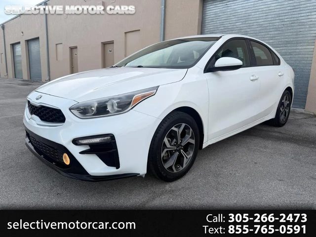 2019 Kia Forte LXS FWD photo
