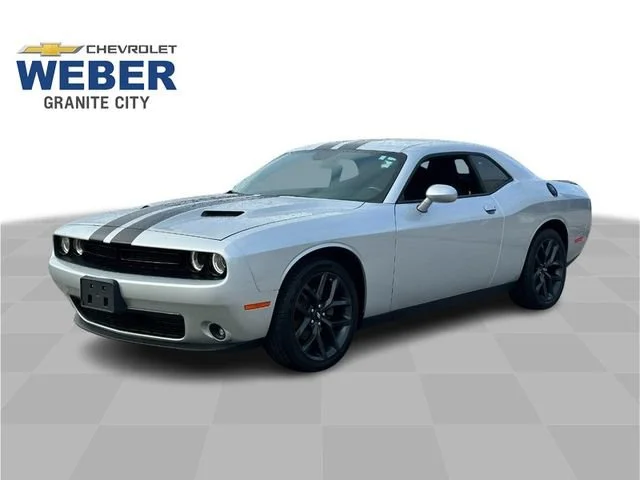 2019 Dodge Challenger SXT RWD photo
