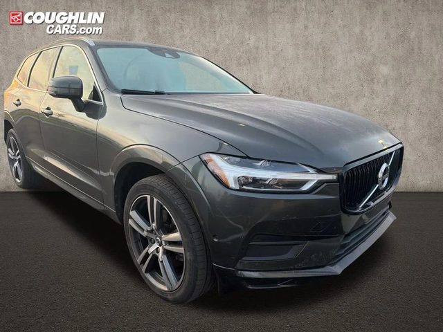 2019 Volvo XC60 Momentum AWD photo