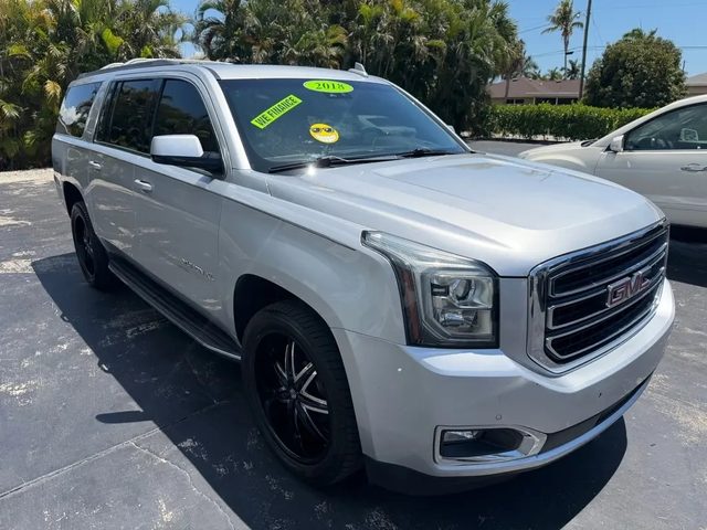 2018 GMC Yukon XL SLT 4WD photo