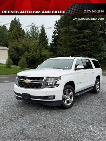 2017 Chevrolet Suburban LT 4WD photo