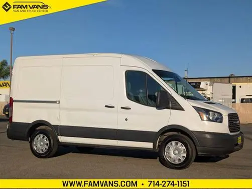 2018 Ford Transit Van  RWD photo