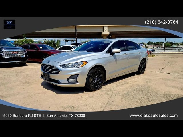 2019 Ford Fusion SE FWD photo