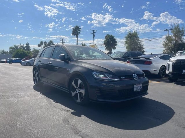 2015 Volkswagen Golf GTI SE FWD photo