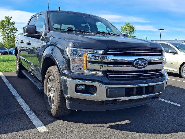 2019 Ford F-150 LARIAT 4WD photo