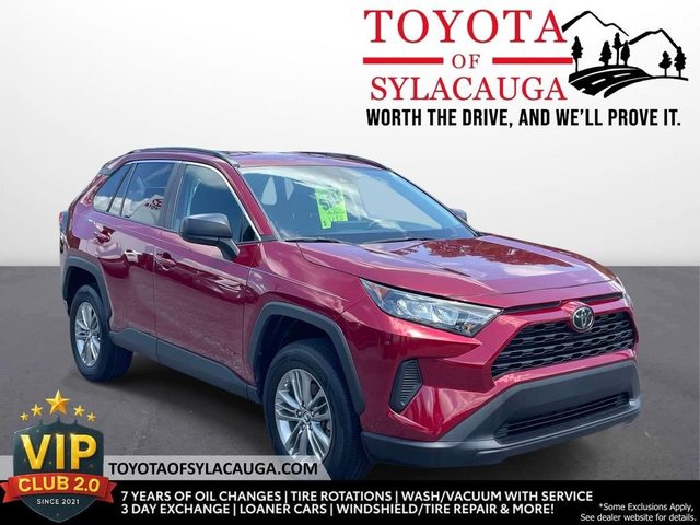 2019 Toyota RAV4 LE FWD photo