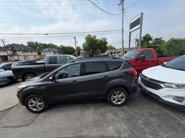 2019 Ford Escape SEL 4WD photo