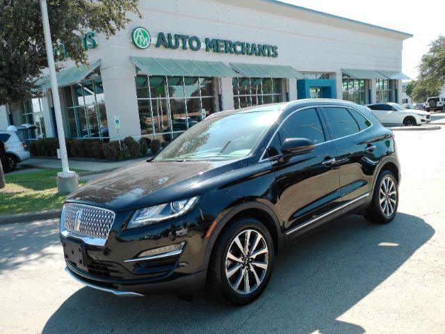 2019 Lincoln MKC Reserve AWD photo