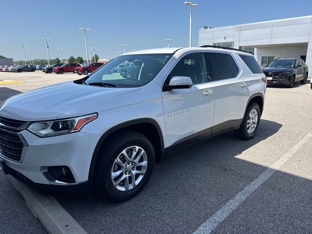 2020 Chevrolet Traverse LT Cloth FWD photo