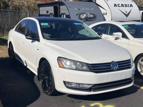 2015 Volkswagen Passat 1.8T Sport FWD photo