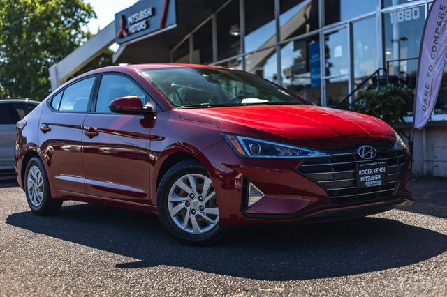 2020 Hyundai Elantra SE FWD photo