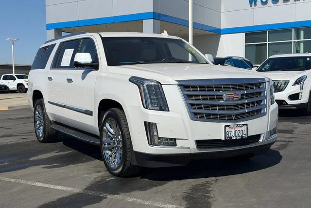 2019 Cadillac Escalade ESV Premium Luxury 4WD photo