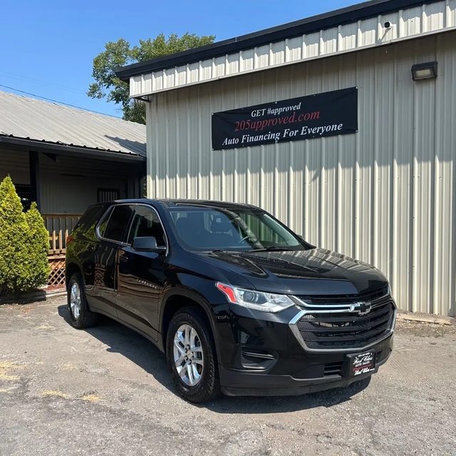 2020 Chevrolet Traverse LS FWD photo