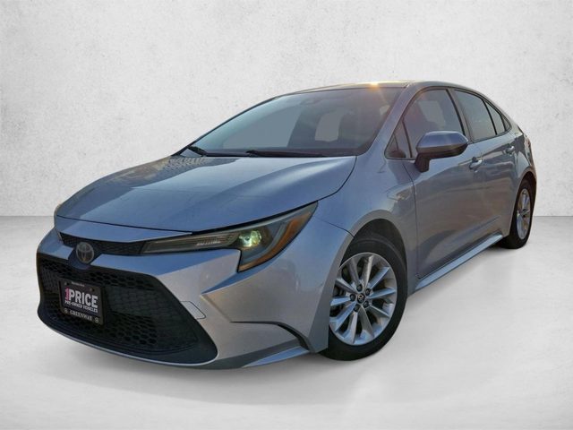 2020 Toyota Corolla LE FWD photo