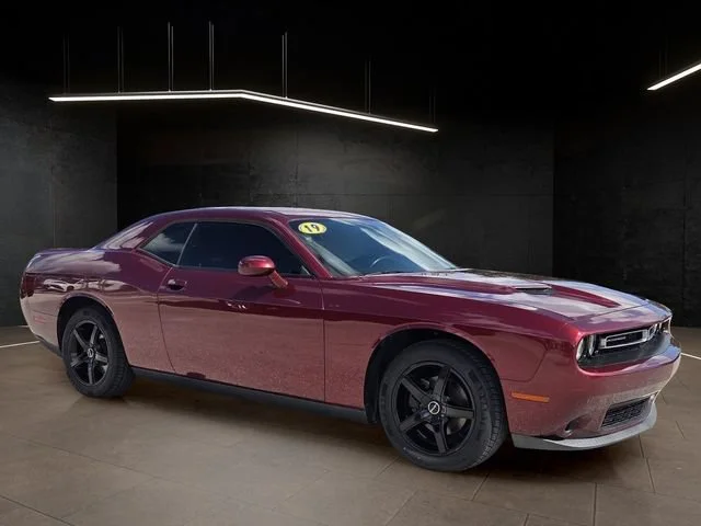 2019 Dodge Challenger SXT RWD photo