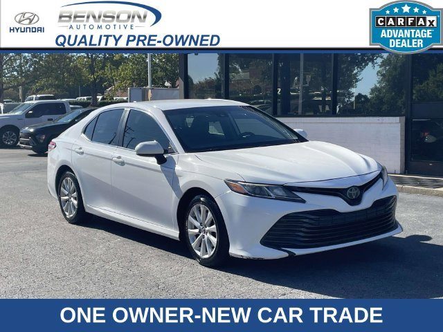 2019 Toyota Camry LE FWD photo