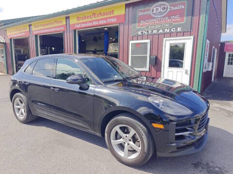 2019 Porsche Macan AWD photo