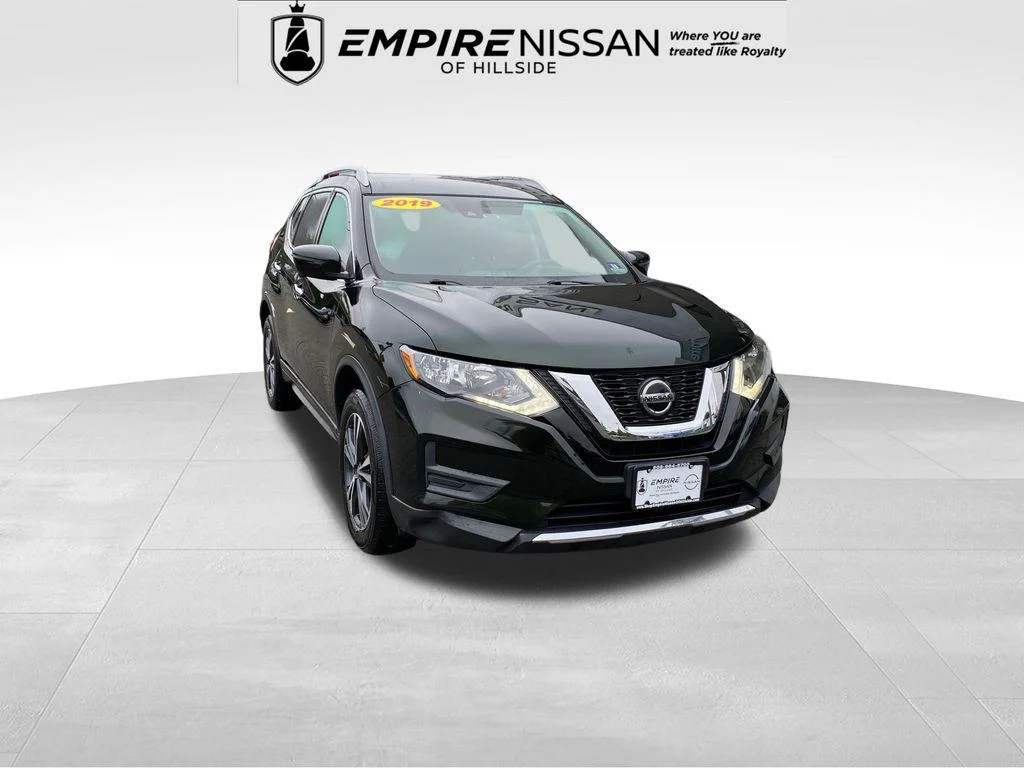 2019 Nissan Rogue SV AWD photo