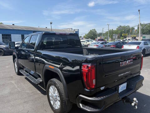 2020 GMC Sierra 2500HD Denali 4WD photo