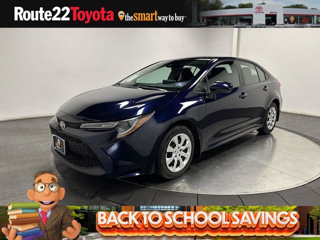 2020 Toyota Corolla LE FWD photo