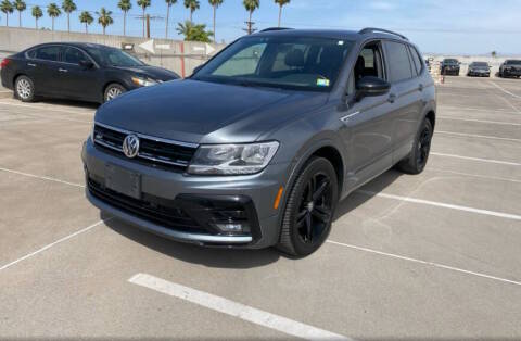 2019 Volkswagen Tiguan SEL R-Line Black FWD photo