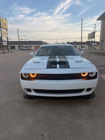 2019 Dodge Challenger SXT RWD photo