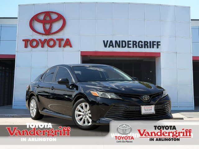 2019 Toyota Camry LE FWD photo