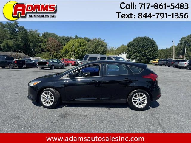 2018 Ford Focus SE FWD photo