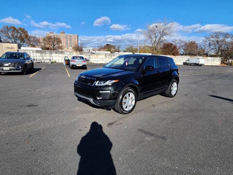 2018 Land Rover Range Rover Evoque SE 4WD photo