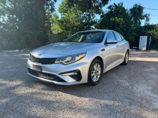 2019 Kia Optima LX FWD photo