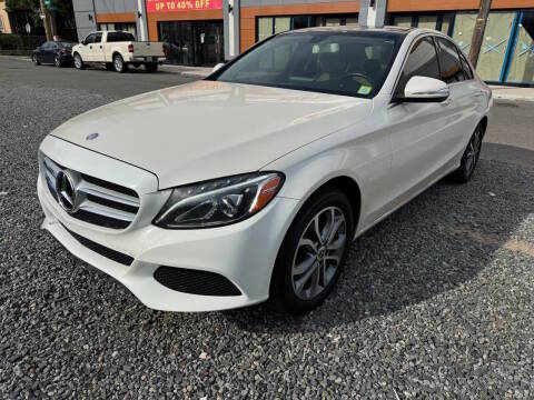 2015 Mercedes-Benz C-Class C 300 AWD photo
