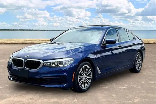 2019 BMW 5 Series 530e xDrive iPerformance AWD photo