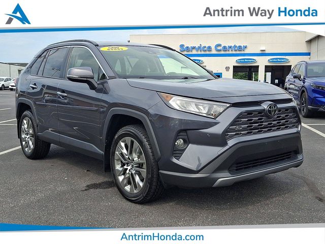 2019 Toyota RAV4 Limited AWD photo
