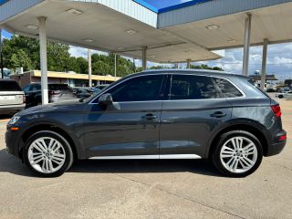 2019 Audi Q5 Premium Plus AWD photo