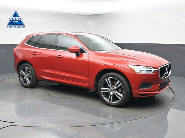 2019 Volvo XC60 Momentum FWD photo