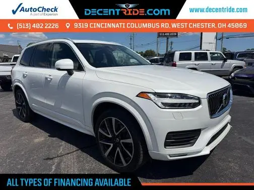 2020 Volvo XC90 Momentum AWD photo