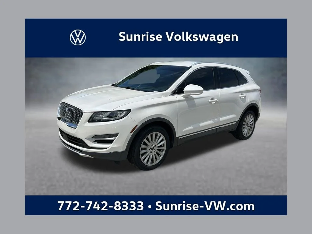 2019 Lincoln MKC Standard FWD photo