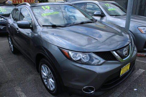 2019 Nissan Rogue Sport SV AWD photo