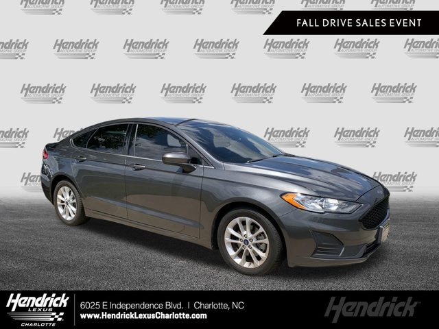 2019 Ford Fusion SE FWD photo